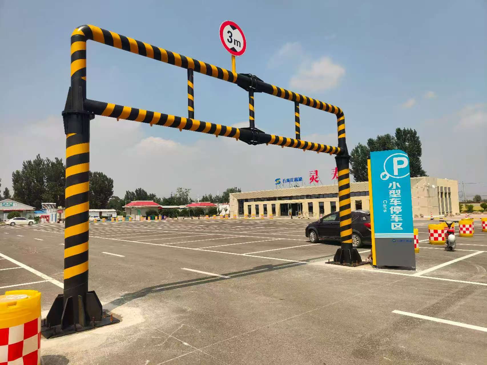 湛江市道路标志杆限高架 - 方案